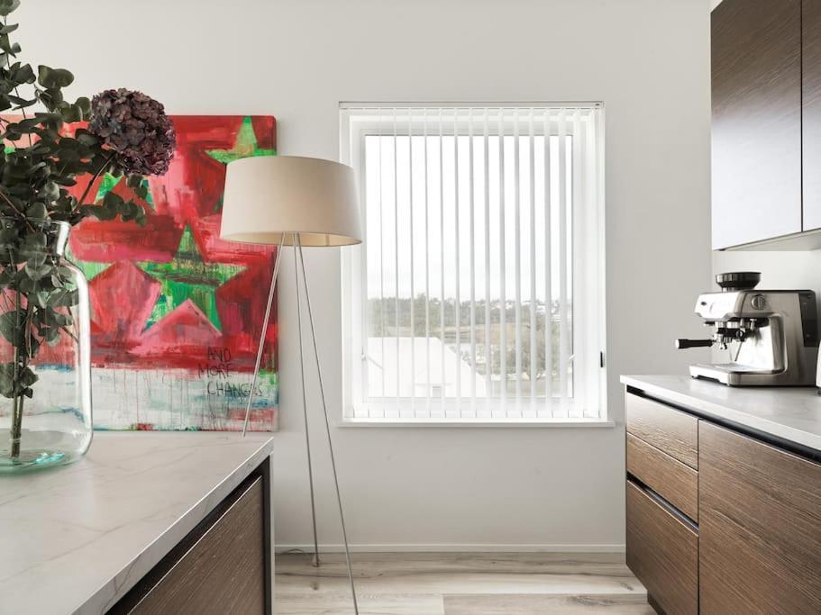 Modern Luxury Apartment - Ocean & Mountain Views Рейкявик Екстериор снимка